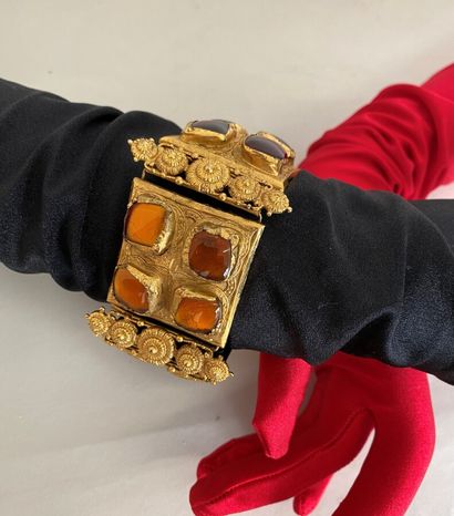 Merovingian-inspired bracelet in gilded metal...