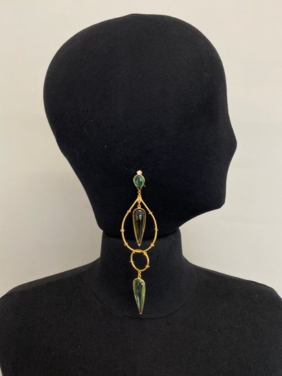 null AUGUSTINE Paris Pair of earrings with hoop in gilded metal and green glass paste...
