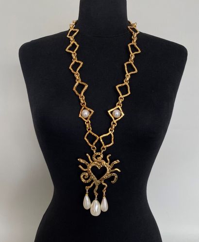 EDOUARD RAMBAUD Necklace with links and heart...