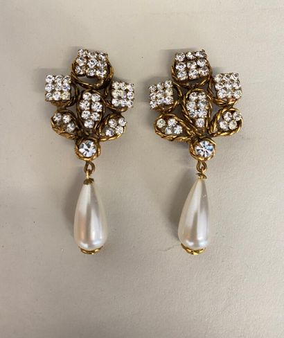 null 
CHANEL by ROBERT GOOSSENS Pair of gold plated rhinestone and pearl drop leaf...