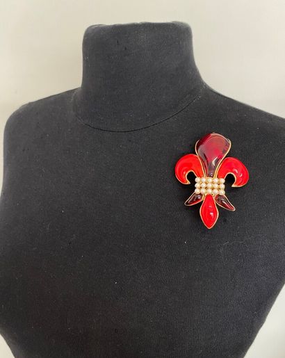 null GRIPOIX fleur de lys brooch in gilded metal with translucent red glass and small...