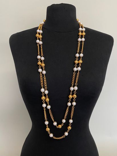 CHANEL Made in France Necklace double strand...