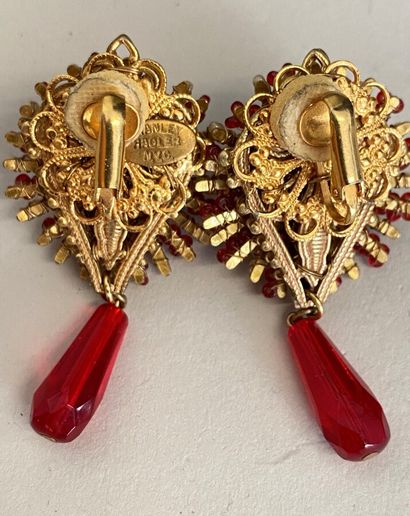 null STANLEY HAGLER NYC Pair of flower ear clips with drop in gilded metal, red glass...