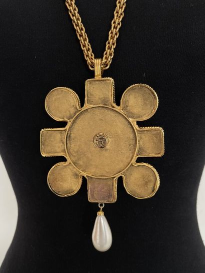 null CHANEL Made in France by GRIPOIX Necklace and cross pendant in gold plated metal...