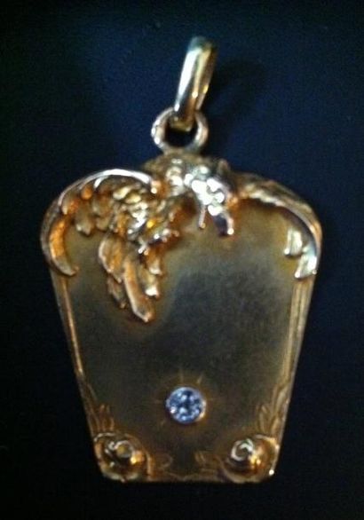 null Médaille en or figurant un aigle regardant un diamant - Poids:11,8 g