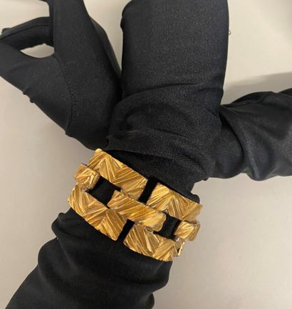 null YVES SAINT LAURENT Made in France Articulated bracelet composed of 5 square...