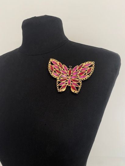 null YVES SAINT LAURENT Made in France by Robert Goossens Butterfly brooch in gold...