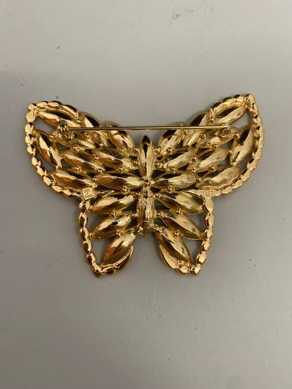 null YVES SAINT LAURENT Made in France by Robert Goossens Butterfly brooch in gold...