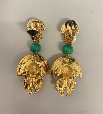 null YVES SAINT LAURENT Pair of gilded metal ear clips with Aztec figurines and green...