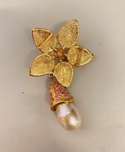 null YVES SAINT LAURENT Made in France, gold plated metal flower pendant with pink...