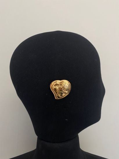 null YVES SAINT LAURENT Made in France by ROBERT GOOSSENS Pair of crumpled gold metal...