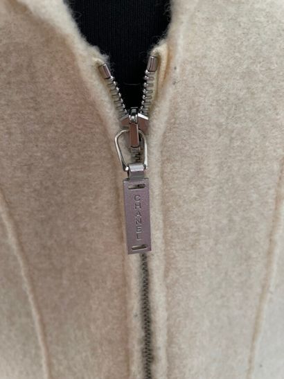 null CHANEL Identification Ivory boiled wool zipped jacket - Size 42