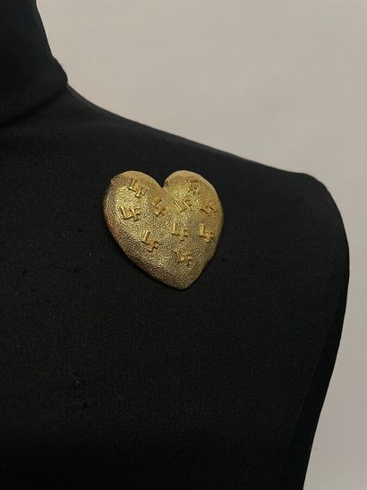 null LOUIS FERAUD Heart brooch in gold plated metal with the numbers of the brand...