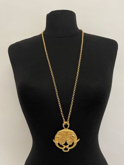 null CARVEN Necklace and Pendant elephant heads in gold metal and rhinestones - signed...