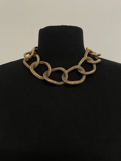 null Gold plated scroll link necklace - unsigned 
Length 41cm