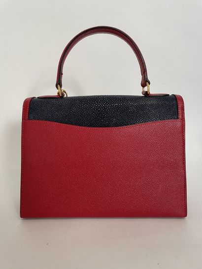 null Attributed to J.P RENARD Paris Handbag with removable shoulder strap in red...