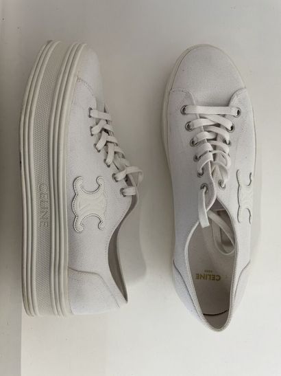 null CELINE Pair of white canvas and leather low triumph sneakers Size 40 - with...