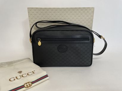 null GUCCI Made in Italy Black leather and canvas shoulder bag with the brand logo...