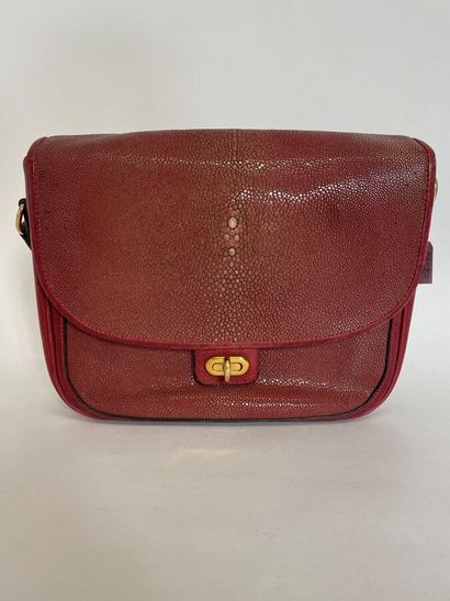 null J.P RENARD Paris Made in France Shoulder bag made of leather and red shagreen...