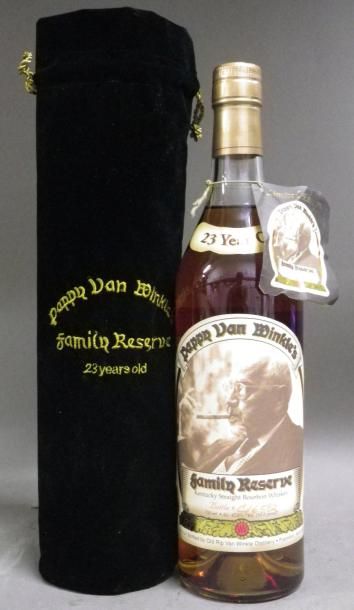 null 1 Bouteille KENTUCKY BOURBON "PAPPY VAN WINKLE'S FAMILY RESERVE" 23 YEAR OL...