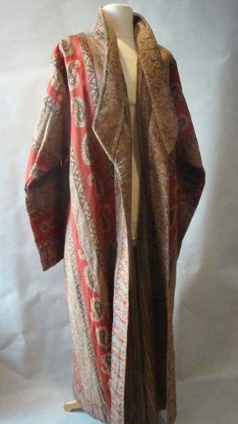 null Beau manteau, Chapan pour homme, Asie Centrale, début XXe siècle. Coton façonné...