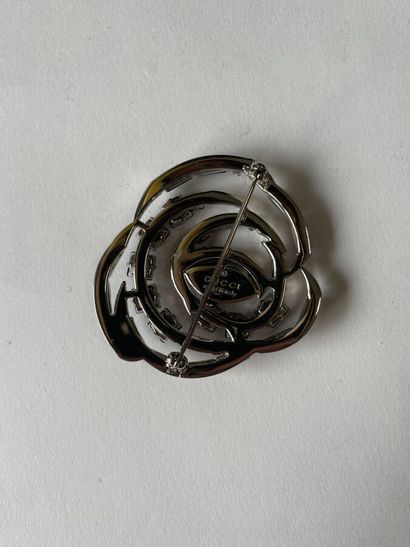 null GUCCI Made in Italy Broche fleur en métal nickelé et strass noirs - signée 
5,5x5...
