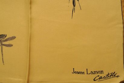 JEANNE LANVIN Castillo Foulard en soie vert anis à décor de corne d'abondance - Dimensions:...