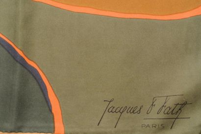 JACQUES FATH Paris Foulard en soie marron et vert à décor graphique - Dimensions:...