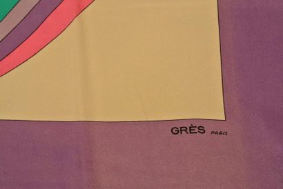 GRES Paris Foulard en soie violet et rose à décor de paon stylisé - Dimensions: 83...