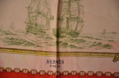 null HERMES Paris "Vieille Marine" par Philippe Ledoux - Carré en soie rouge et blanc...