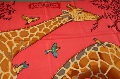 null HERMES Paris "Les Girafes" par Robert Dallet - Grand foulard en soie rose et...