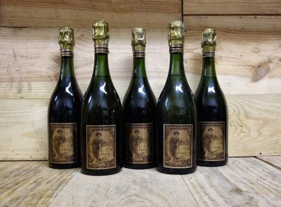 null 5 Bouteilles CHAMPAGNE POMMERY "Cuvée LOUISE" 1982