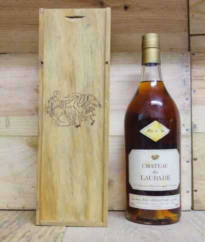 null 1 Magnum BAS ARMAGNAC HORS D AGE - CHÂTEAU DE LAUBADE Hors d'age Étiquette légèrement...