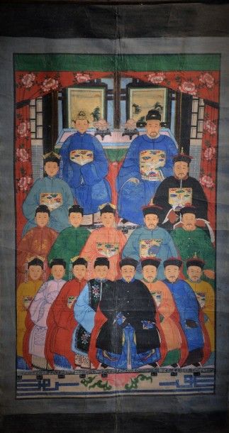 null Rouleau en toile peinte représentant une assemblée de notables Chine dim: 1...