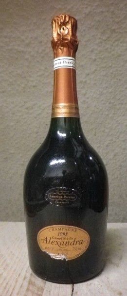 null 1 Bouteille CHAMPAGNE LAURENT PERRIER GRAND SIECLE Cuvée ALEXANDRA ROSE 199...