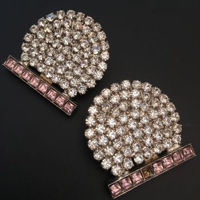 null YVES SAINT LAURENT Rive Gauche Haute Couture Paire de clips d'oreilles en métal...