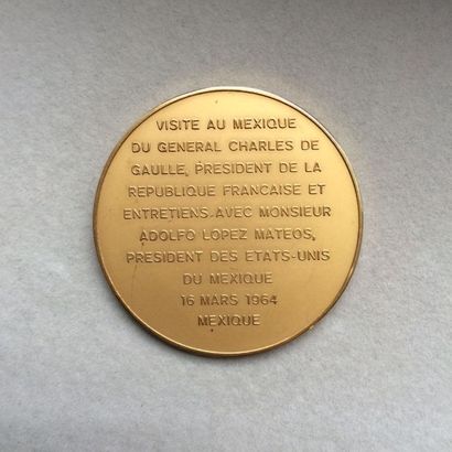 null Vème REPUBLIQUE. Médaille commémorative de la visite du Général de Gaulle au...
