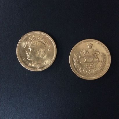 null IRAN. Deux pièces de 1 Pahlavi en or. 

Poids brut d'une pièce : 8,1 gramme...