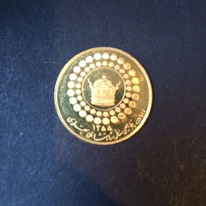 null IRAN. Médaille commémorative en or, en l'honneur de l'anniversaire des Pahlavi.

Poids...