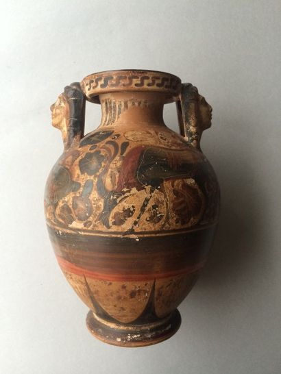 null Vase style étrusco-corinthien.