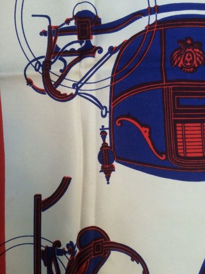 null HERMES Paris " Ex-Libris " par Hugo Grygkar - Carré en soie bleu et rouge sur...
