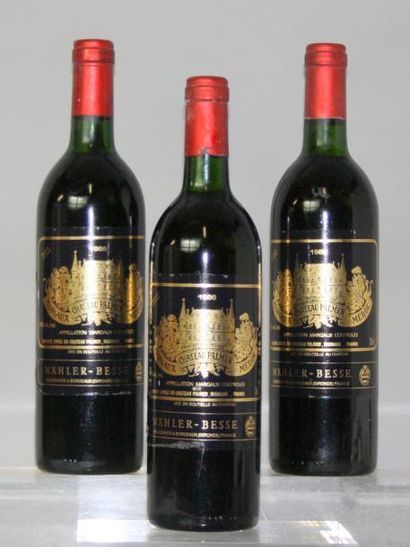 null 3 bouteilles CHÂTEAU PALMER 3é GCC - Margaux 1986

Etiquettes légèrement déchirées....