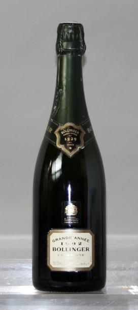 1 bouteille CHAMPAGNE BOLLINGER Grande année 1992