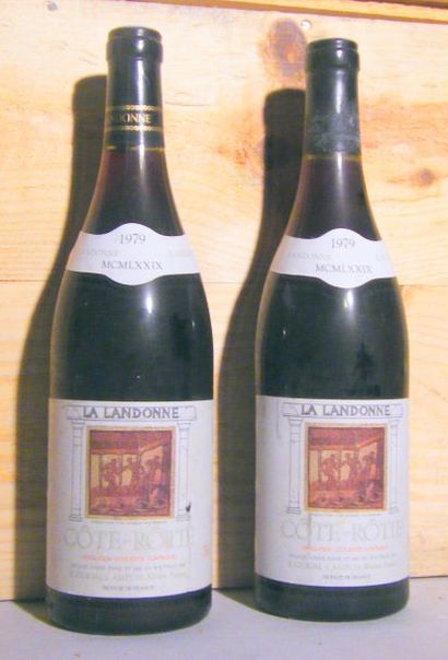 null 2 bouteilles - COTE ROTIE LANDONNE, GUIGAL 1979 Étiquettes sales, une légèrement...