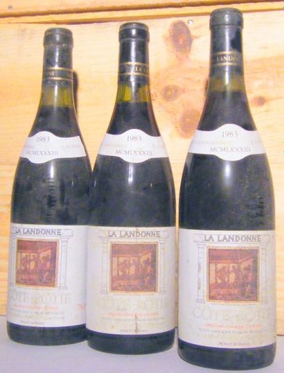 null 3 bouteilles - COTE ROTIE LANDONNE, GUIGAL 1983 Étiquettes et collerettes légèrement...