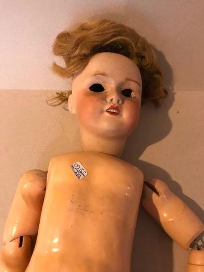 null France grande poupée démembrée corps en composition tête porcelaine bouche ouverte...