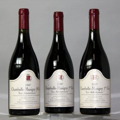 null 3 bouteilles CHAMBOLLE MUSIGNY 1er cru "Les Amoureuses - GROFFIER 2007

Etiquettes...
