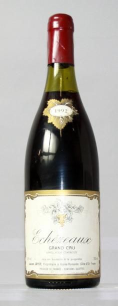 null 1 bouteille ECHEZAUX Grand cru - Lucien Jayer 1992 Niveau à 3 cm. Level à 3...