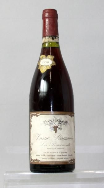 null 1 bouteille VOSNE ROMANEE 1er cru "Les Beaumonts" - Lucien Jayer 1990

1 étiquette...