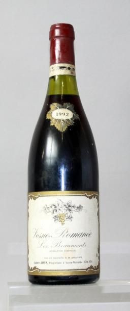 null 1 bouteille VOSNE ROMANEE 1er cru "Les Beaumonts" - Lucien Jayer 1992 Etiquette...